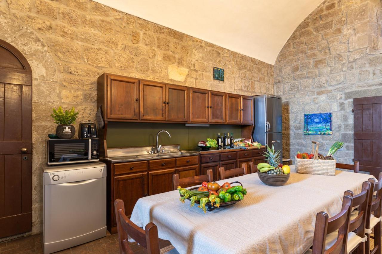 Torre Dei Belforti Montecatini Val di Cecina Bagian luar foto